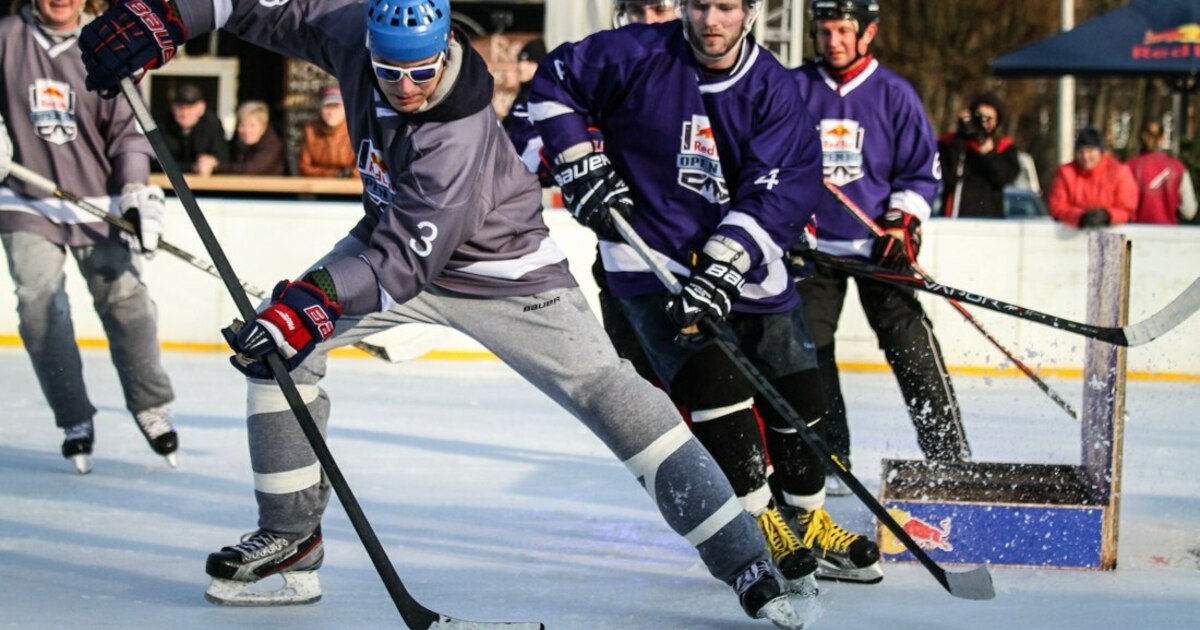 На озере  состоится хоккейный турнир на призы Кропоткина .