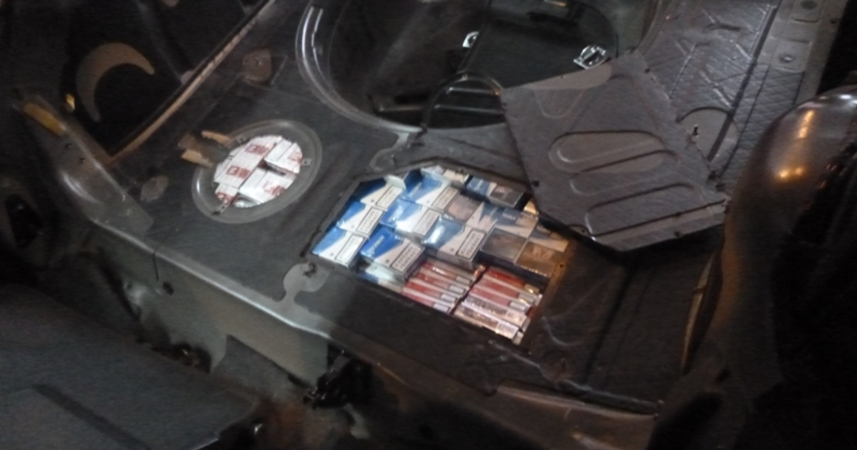 Калининградец оборудовал в машине несколько тайников, чтобы провезти в ...