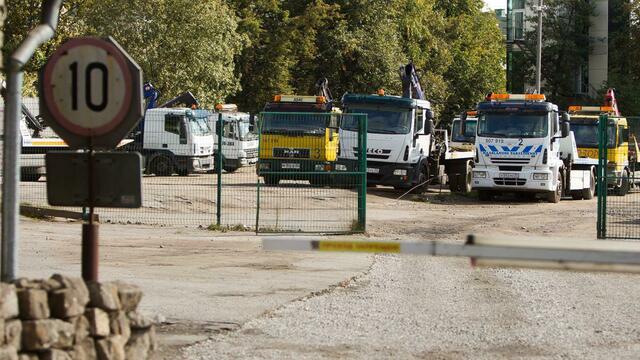 В Калининграде перестали работать эвакуаторы, отвозившие машины на штрафстоянку 