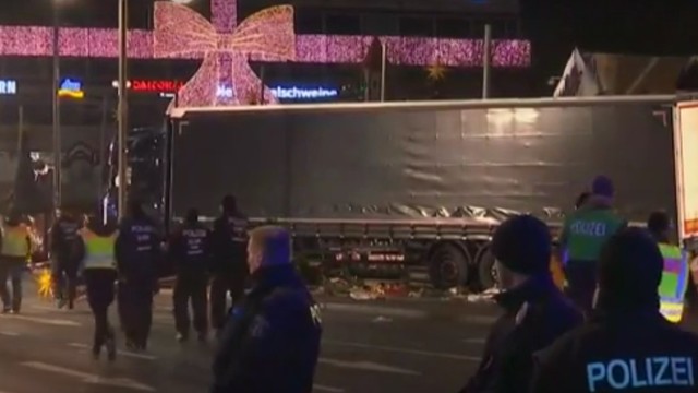 Число жертв теракта в Берлине выросло до 12