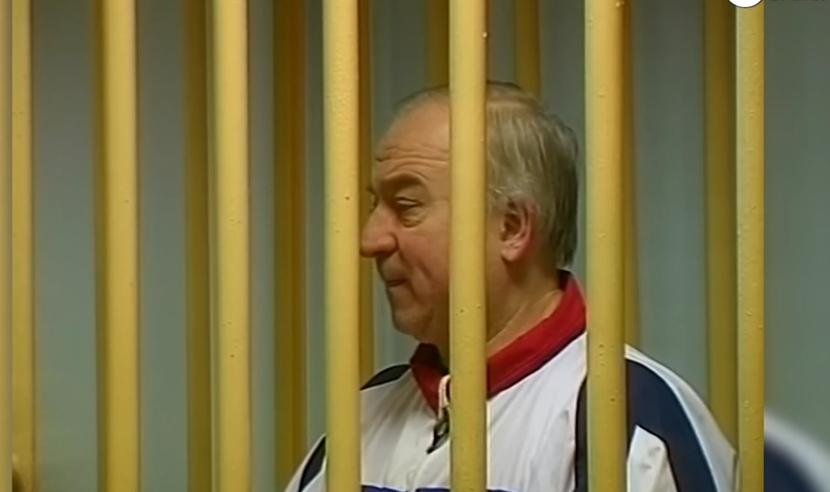 На фото Сергей Скрипаль / Кадр видеозаписи передачи "Настоящее время"