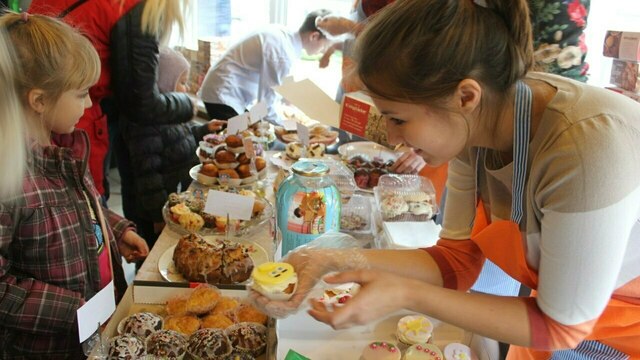Вкусная еда, развлечения и благотворительность: почему стоит посетить Фестиваль шарлотки в Калининграде