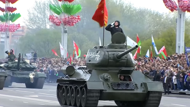 В Минске прошёл парад Победы (видео)