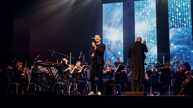 В Светлогорске выступят Илья Хвостов с группой «МЫсли вслух» в сопровождении симфонического оркестра