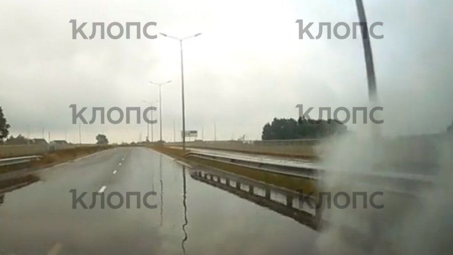 В Светлогорске новую дорогу затопило через неделю после открытия (видео) - Новости Калининграда | Фото: читатель Клопс В Светлогорске новую дорогу затопило через неделю после открытия (видео) - Новости Калининграда | Фото: читатель Клопс