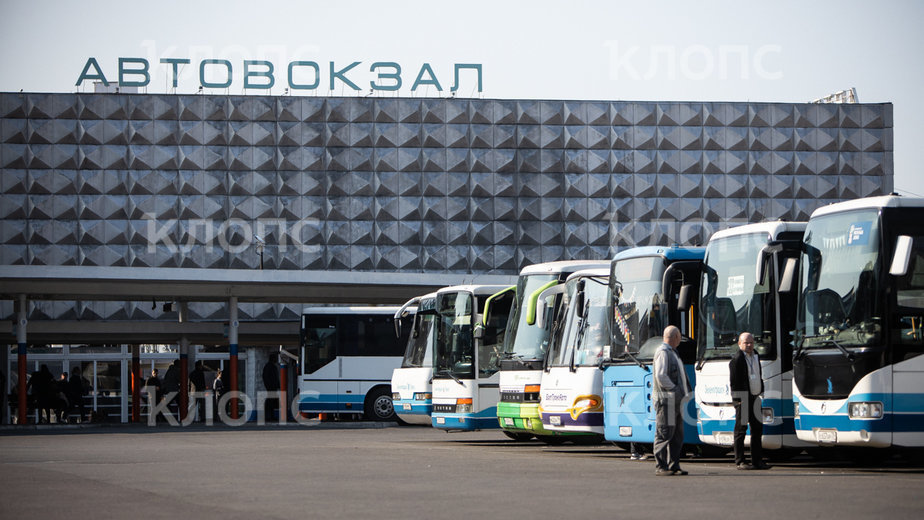 Кто объявляет остановки в автобусах спб