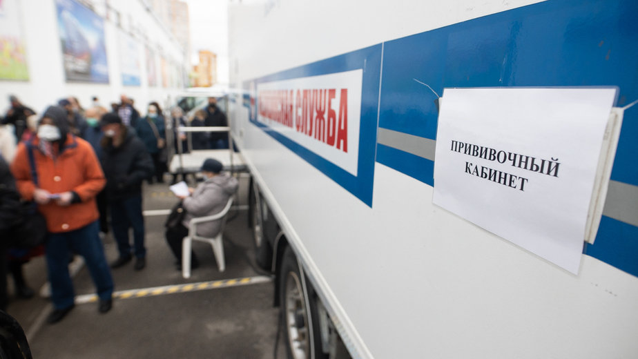 «Как будто танк переехал»: калининградцы рассказали, как прививались от ковида, часть 4 - Новости Калининграда | Фото: Александр Подгорчук / «Клопс» «Как будто танк переехал»: калининградцы рассказали, как прививались от ковида, часть 4 - Новости Калининграда | Фото: Александр Подгорчук / «Клопс»