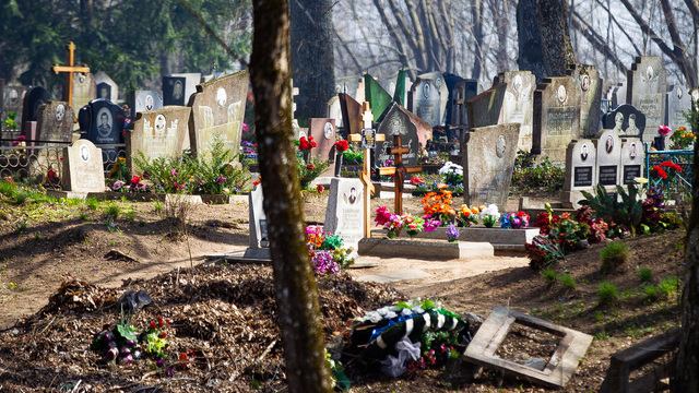 Можно ли бесплатно выбрать место на кладбище